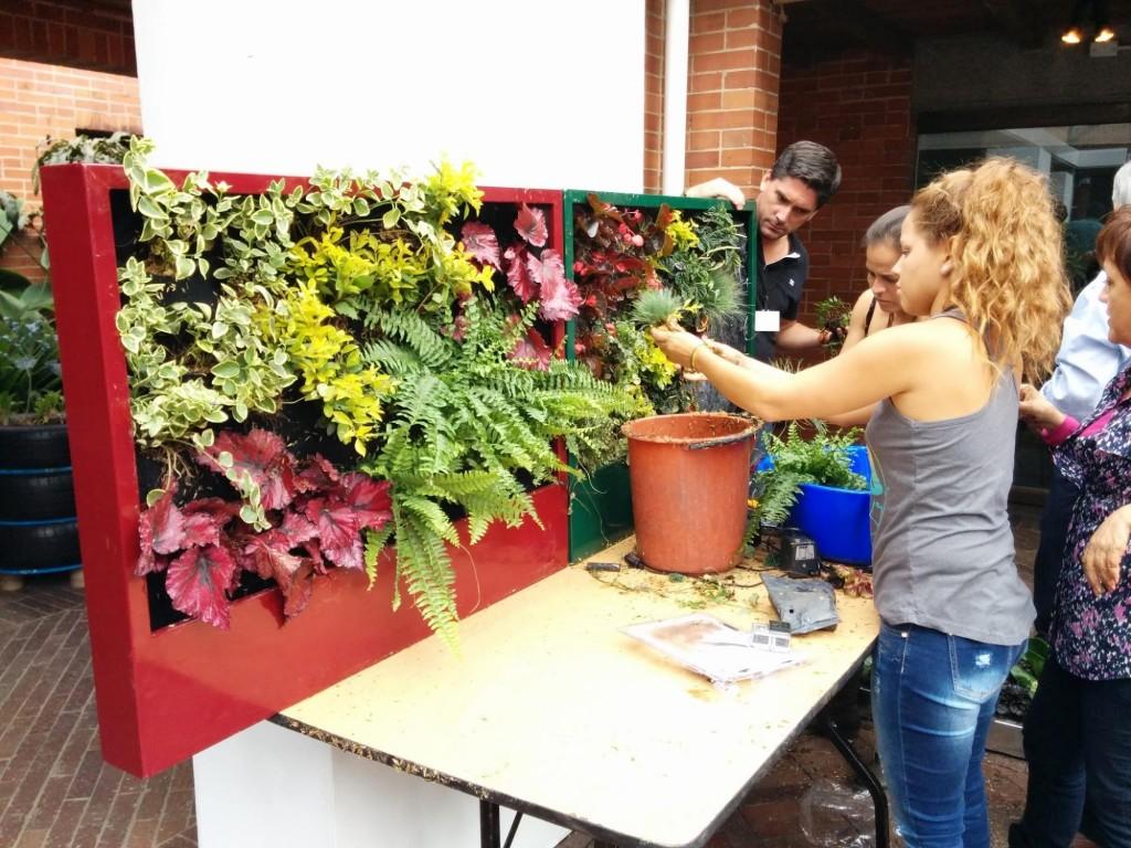 curso jardines verticales bogotá colombia formación